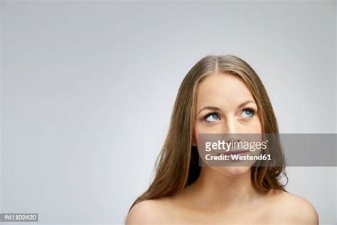 23,650 Young Women No Clothes Stock Photos and High